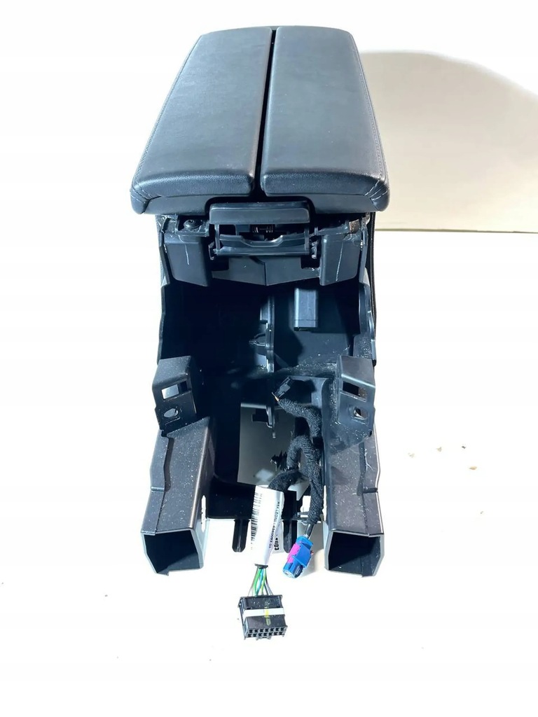 фото №7, Подлокотник туннель среднего туннель peugeot 308 iii p5 t10 - 9838038180