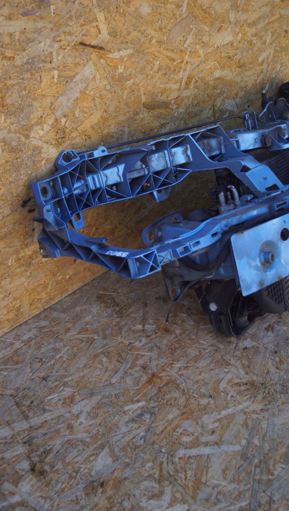 Ford focus mk2 рестайлінг  ремінь передній 1.6 tdci d988 Зі Шроту