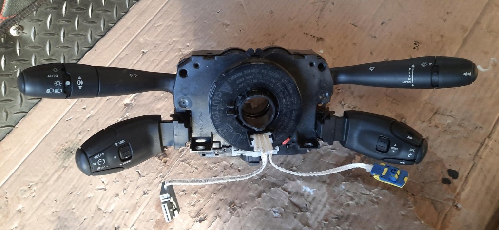 фото №8, Перемикач комбінований peugeot rcz 98062095xt