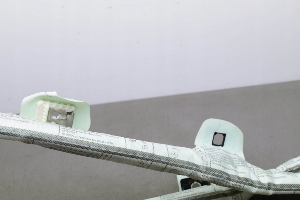 фото №9, Шторка безпеки ліва mercedes-benz e w212 a2128604702 2012