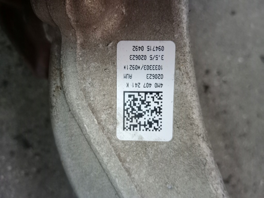 фото №5, Поворотный кулак ступица левая audi q7 q8 4m0 4m8 4m0407559