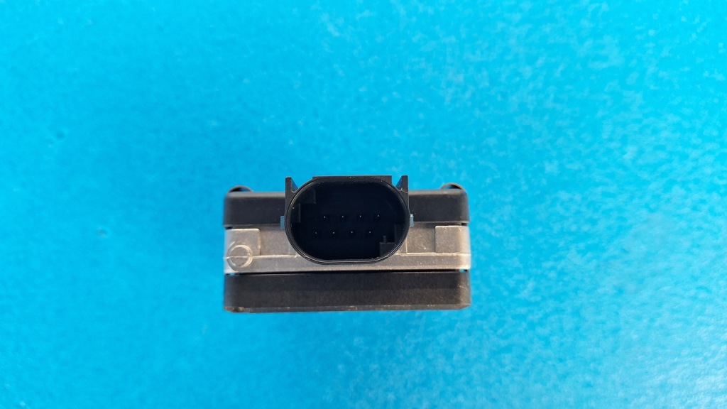 Mercedes радар distronic a0009058913 Зі Шроту