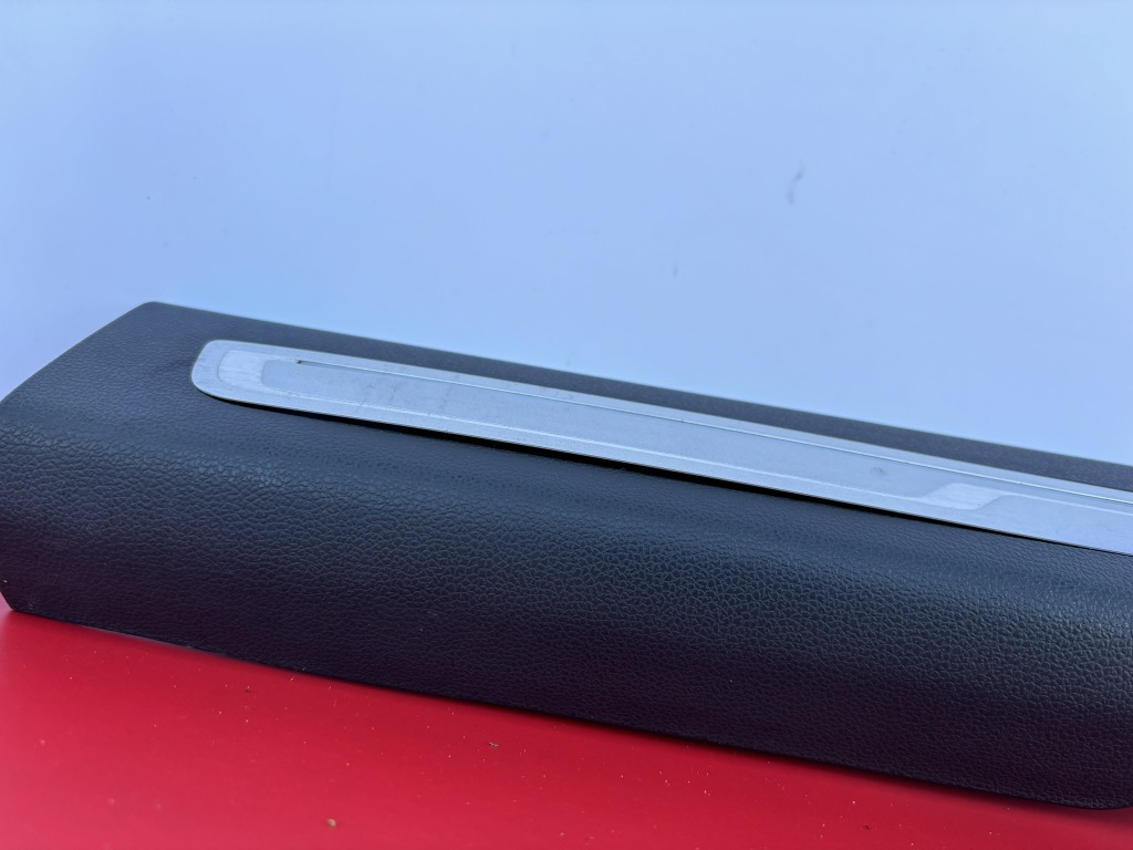 фото №4, Vw tiguan 2 ii r-line правая молдинг порог накладка led 5na853370 ka17/60