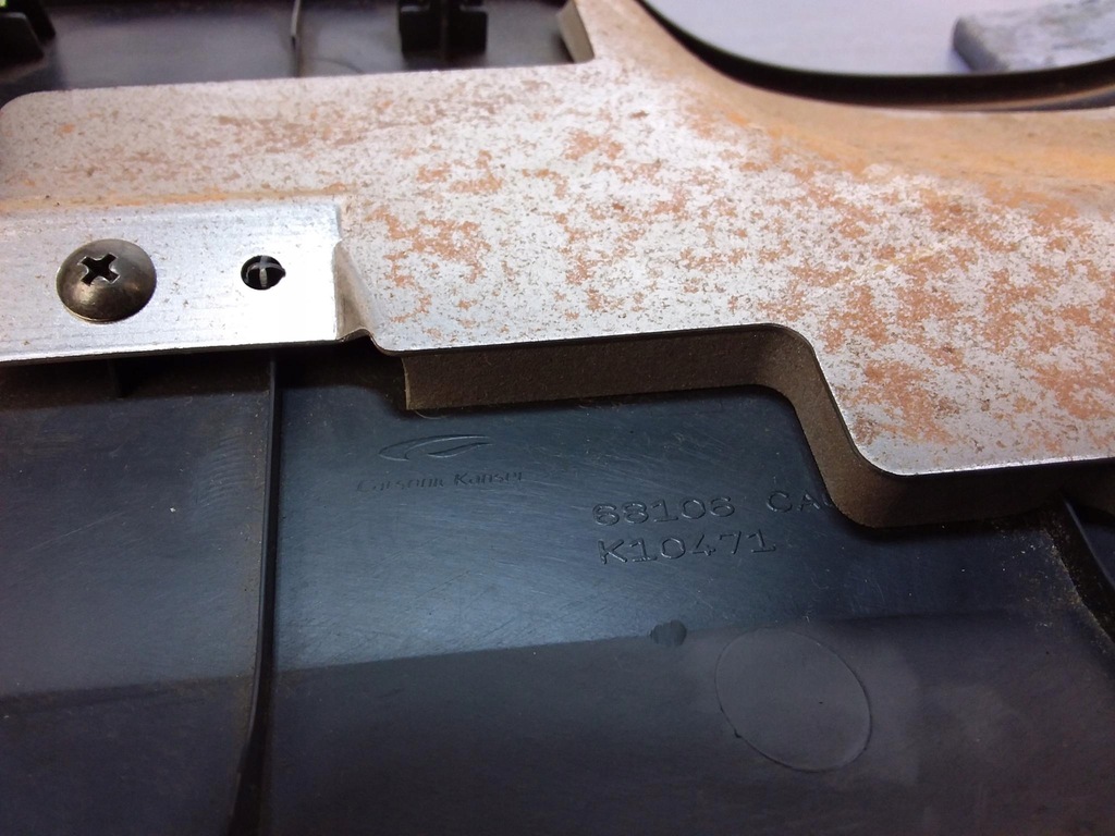 фото №4, Murano z50 защита консоли левая dół 68106ca000