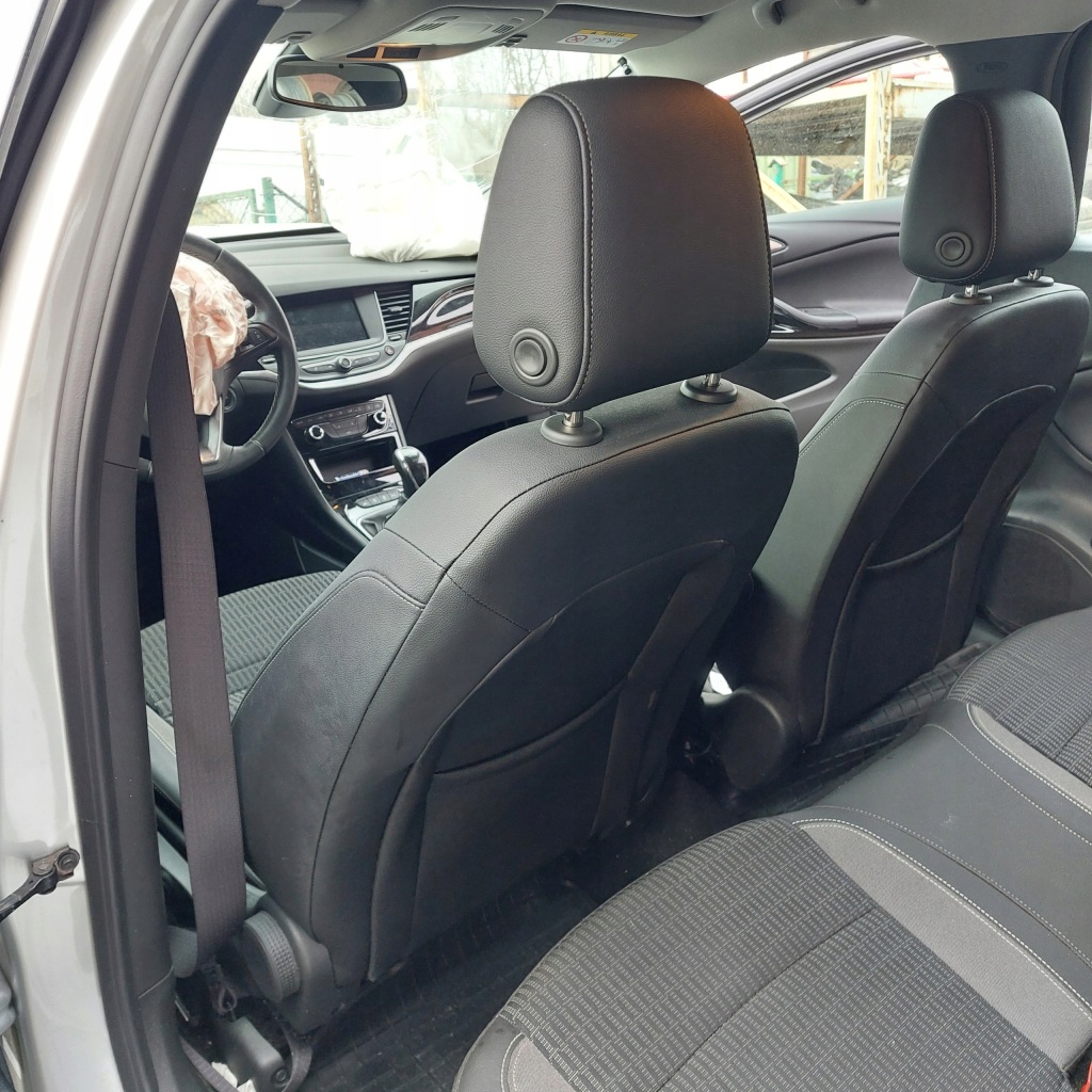 фото №5, Opel astra k kombi сидіння перед заднє сидіння задня підлокітник напівшкіра b. ładne