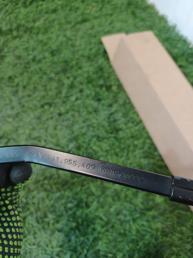 фото №5, Важіль двірники porsche taycan 9j1