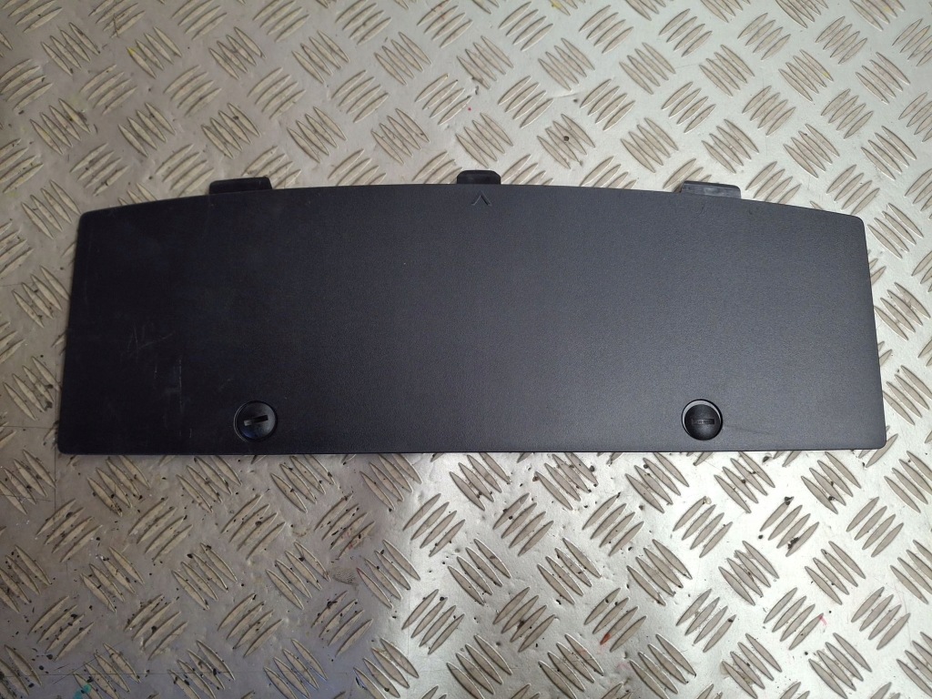 Купить Заглушка бампера заднего tesla 3 2017r-