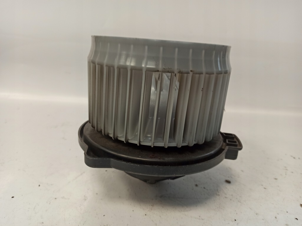 фото №9, Honda jazz ii 1.2 вентилятор обдув 194000-0821