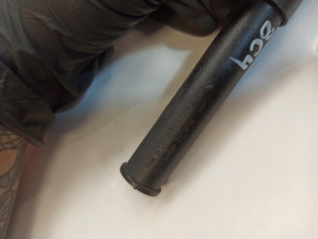 фото №9, Volvo v40 ii помпа + заглушка омивача фари 31276118 31283735