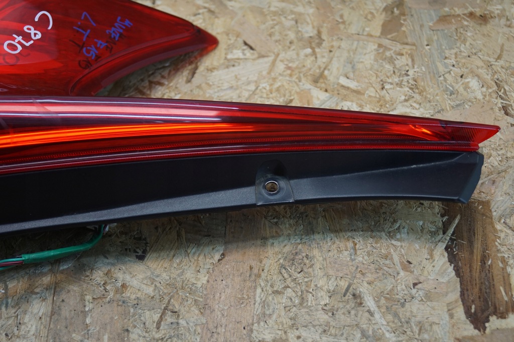 фото №7, Лампа левый задняя nissan juke f15