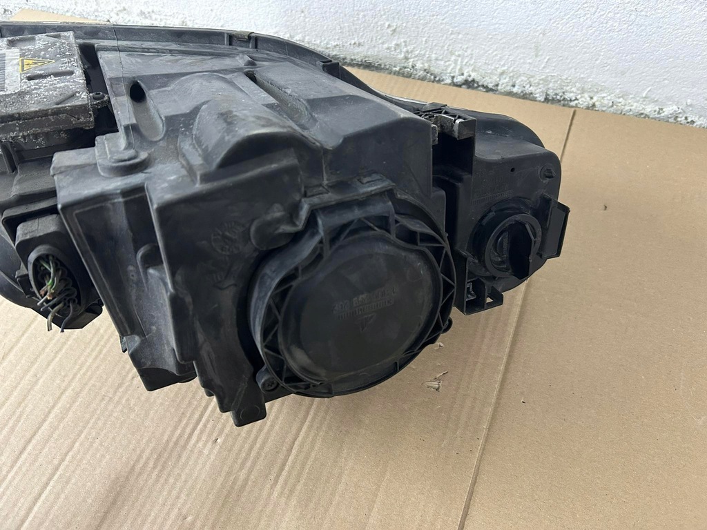 фото №8, Лампа ліва audi a4 b7 ксенон поворотна комплектна