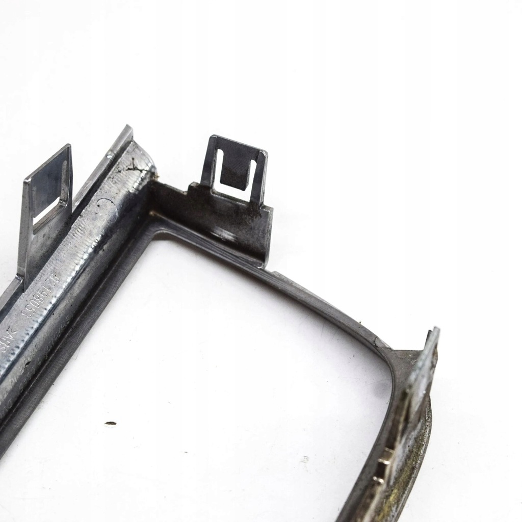 фото №5, Chevrolet camaro 2010 левая сторона молдинг pod фара задняя