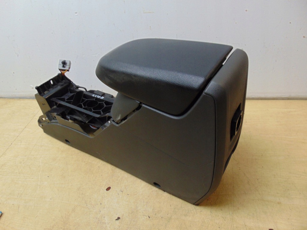 фото №1, Підлокітник тунель бардачок ford kuga mk1