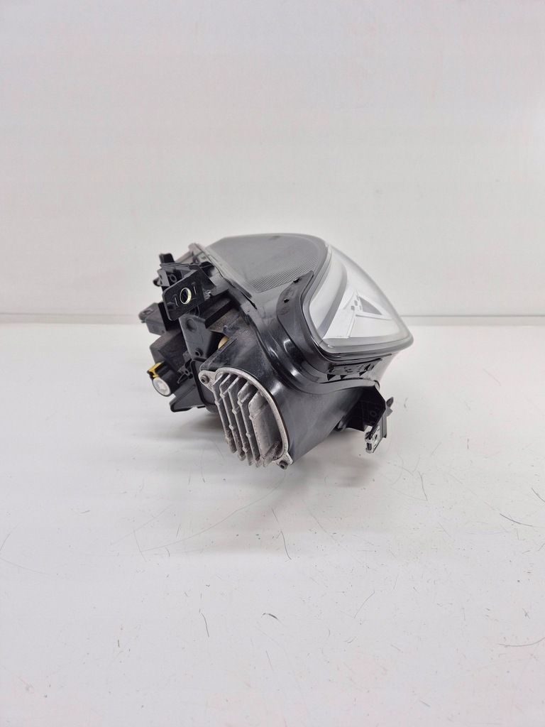 фото №7, Volkswagen id.3 2022 правая сторона лампа передняя