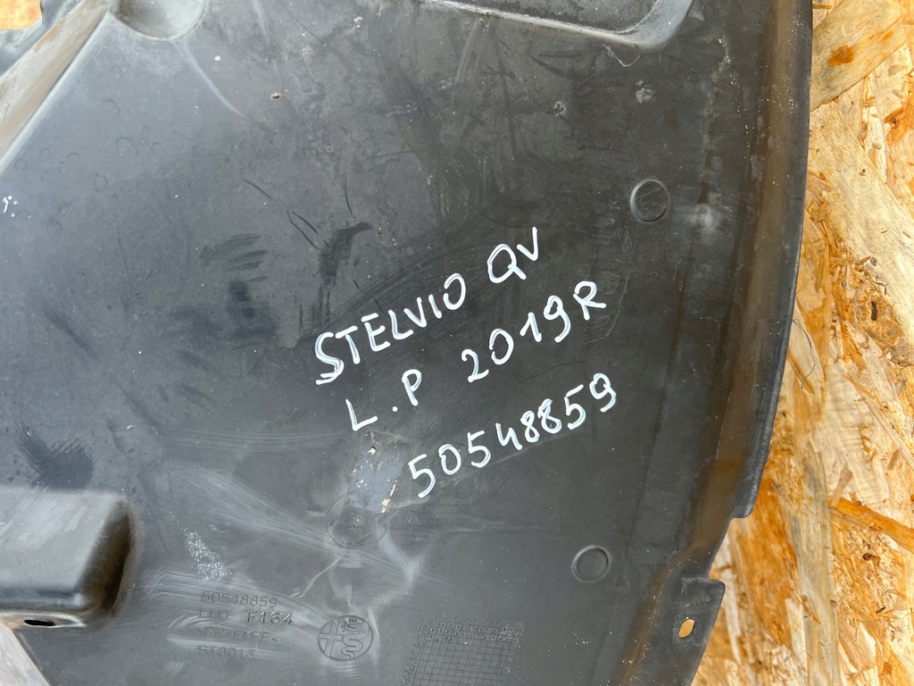 фото №3, Підкрилок передні перед лівий alfa romeo stelvio qv