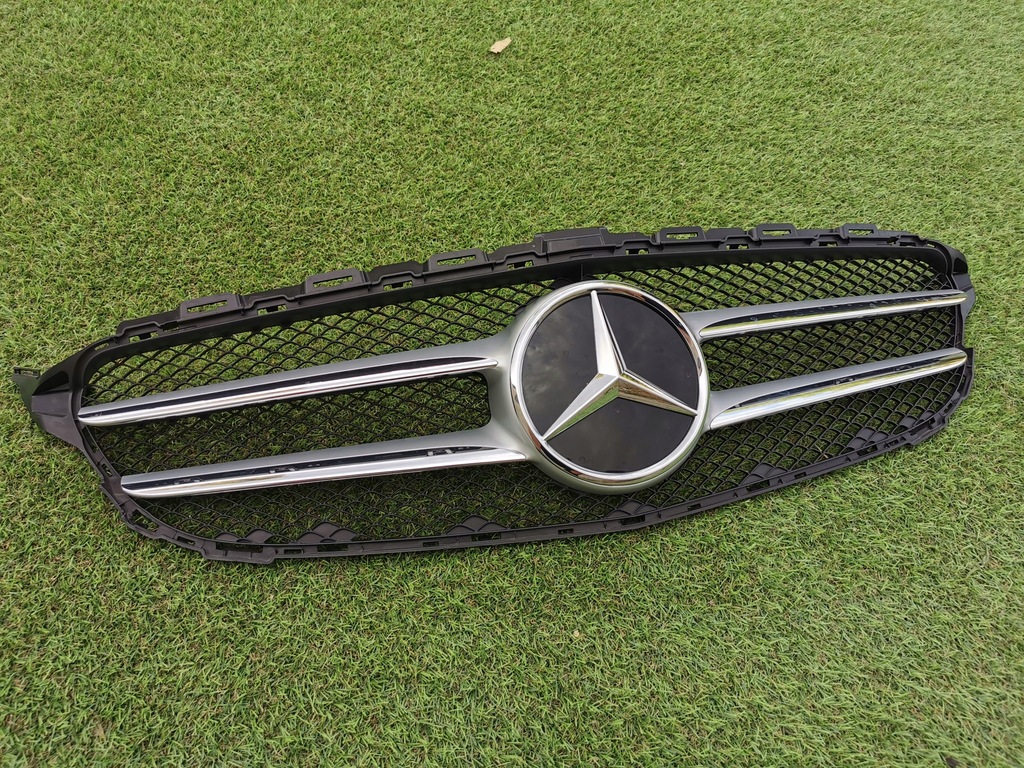 фото №1, Mercedes c klasa 205 решётка радиатора решётка радиатора