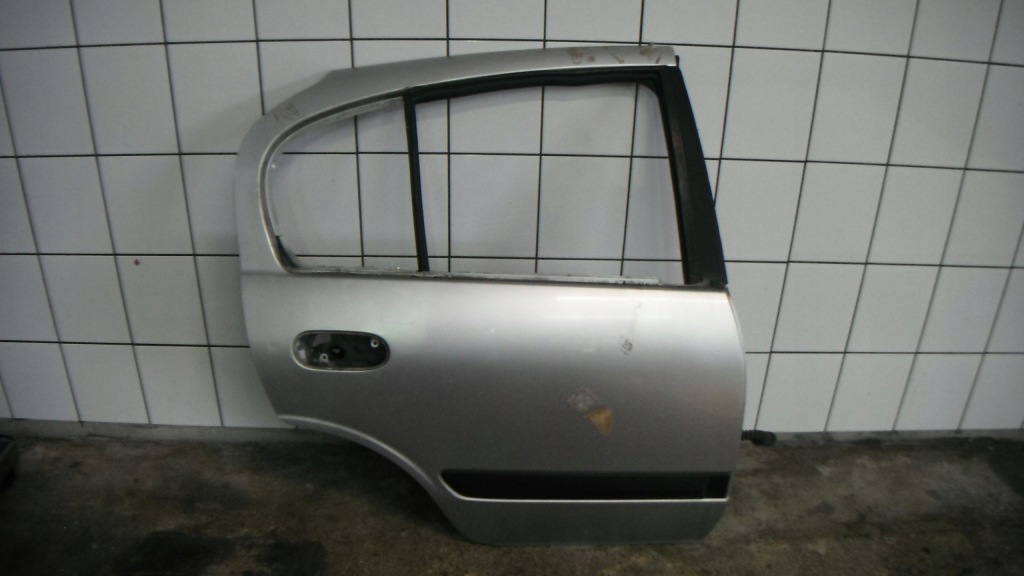 фото №1, Nissan almera n16 4d 5d 00- дверь правое задние