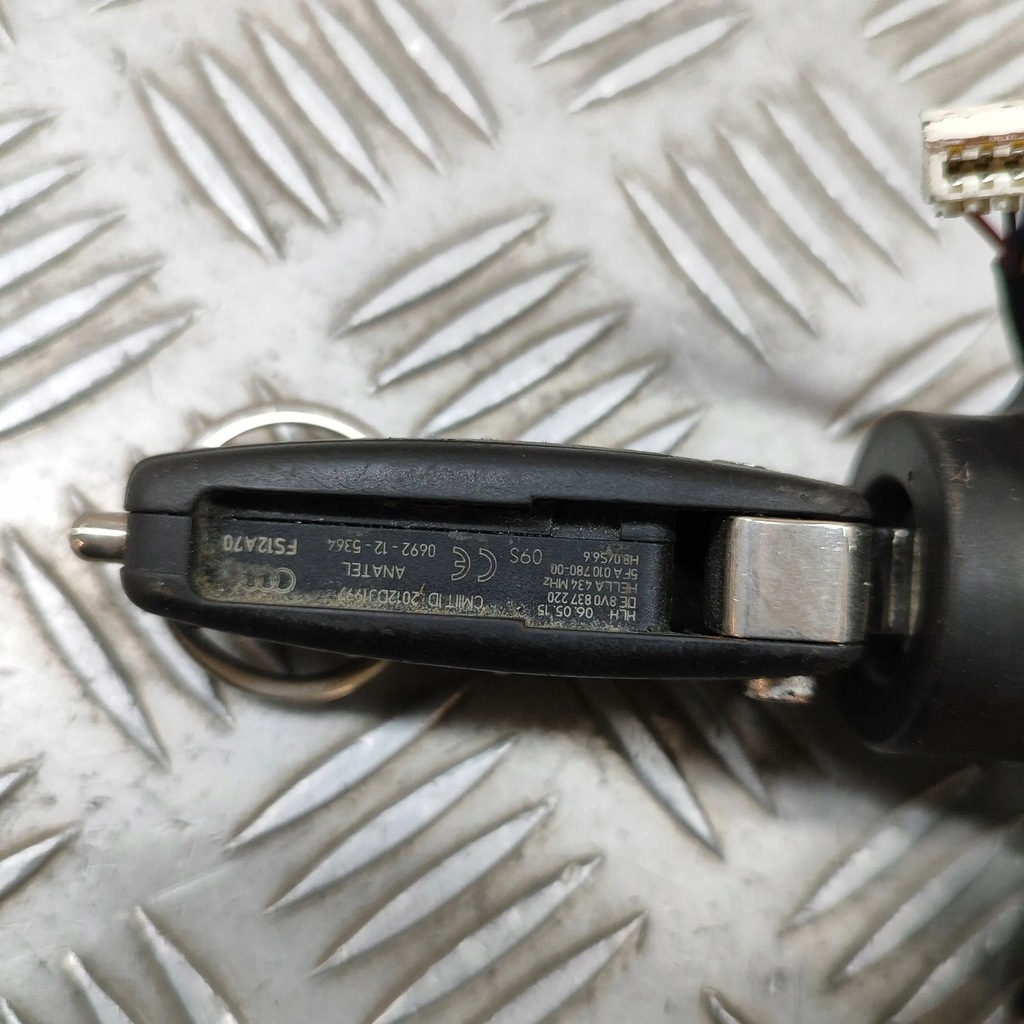 фото №9, Audi a3 s3 8v 2016 замок зажигания