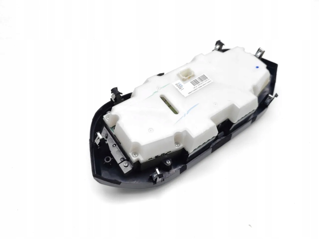 Nissan juke ручной книга ручной właścicieli 2010 suv 4/5dr 248451ka0a 1.6 в Украине