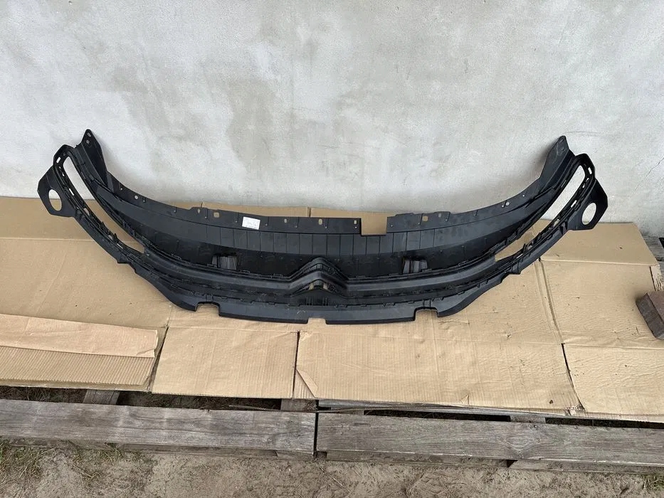 фото №5, Решітка радіатора citroen berlingo iv