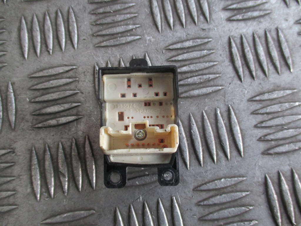 фото №5, Переключатель зеркал mazda 6 02-06 2.0 d