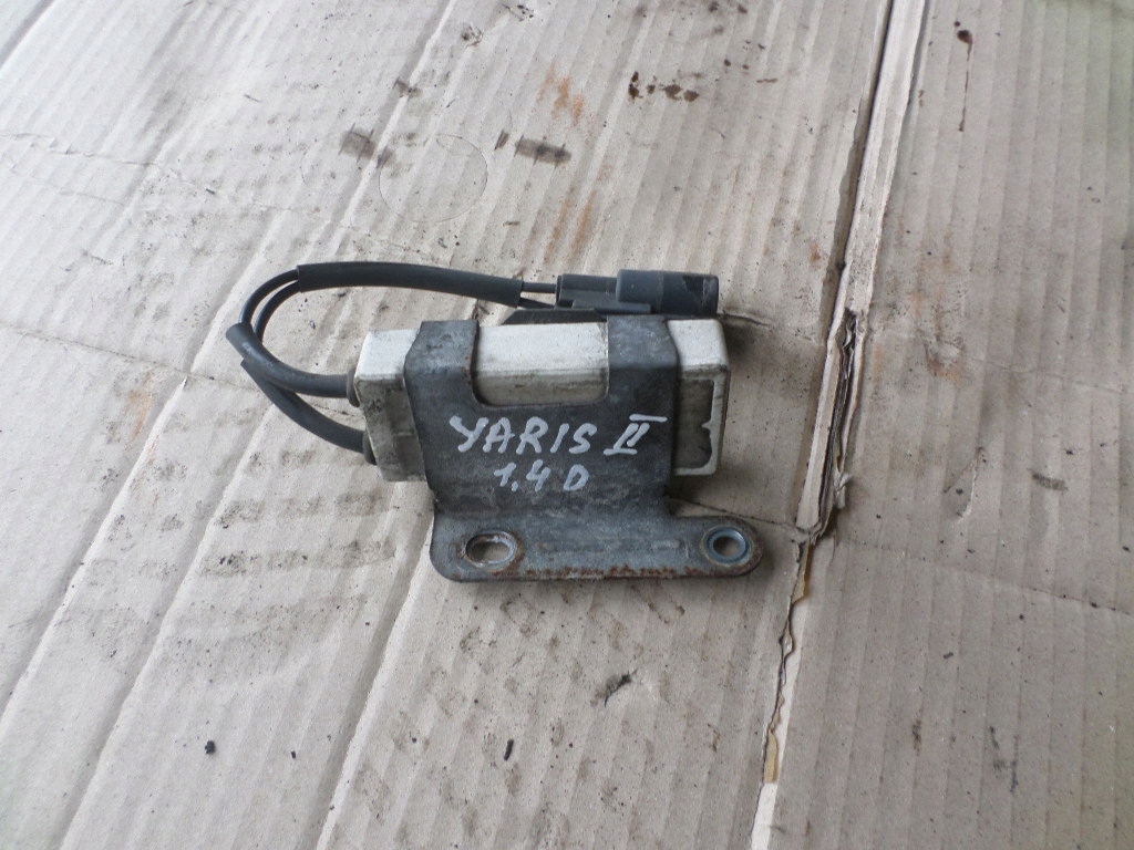 фото №1, Toyota yaris ii 06-12 резистор кондиционера porcel