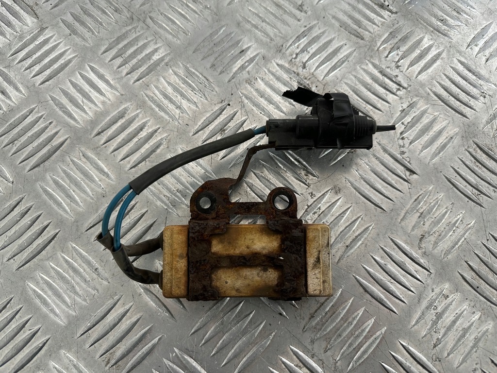 фото №1, Toyota corolla verso модуль резистор вентилятора 246810-3560