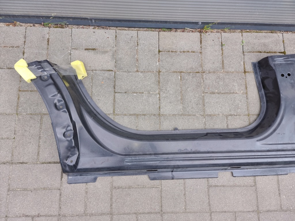 Peugeot 3008 5008 ii обшивка блок двигателя правый порог 1619371680 в Украине