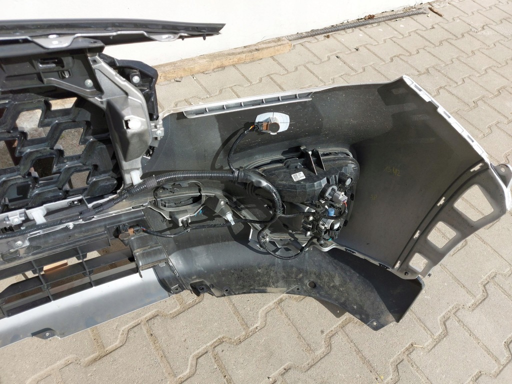 фото №7, Suzuki sx4 s-cross ii, 2023 бампер перед серебристый zcc kompletny жгут pdc