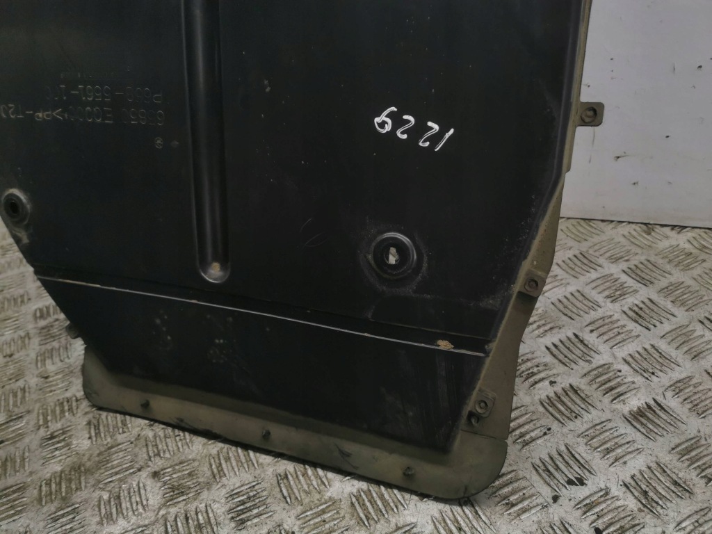 фото №6, Nissan x-trail t30 2004 часть трубы впуска воздуха