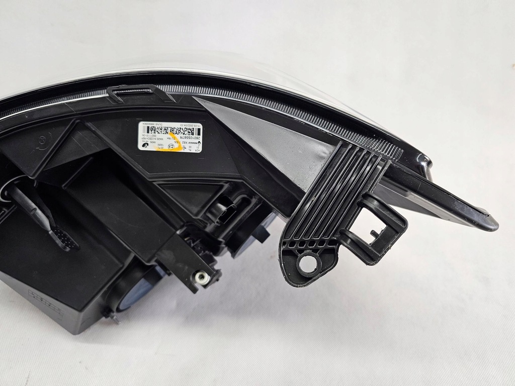 фото №7, Renault master iv 4 2019 лампа перед передняя правая europa 260105567r