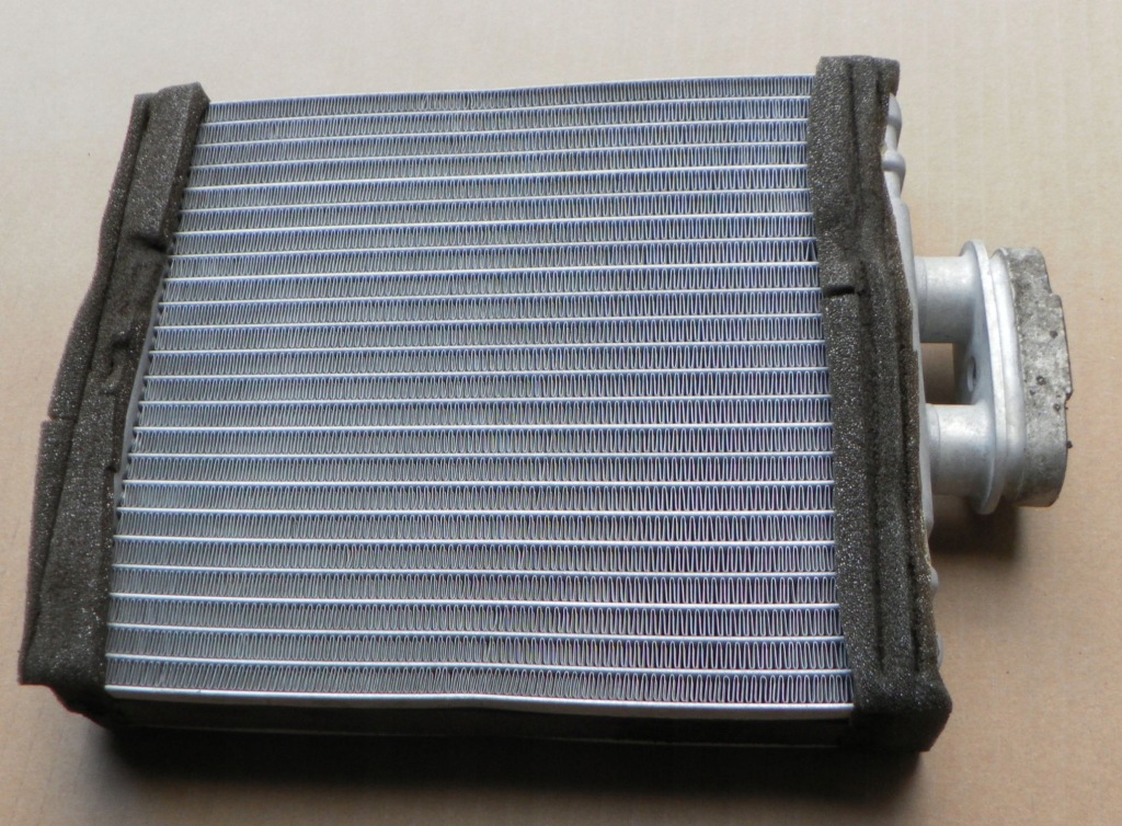 фото №1, Fabia ii 2009 отопитель wody