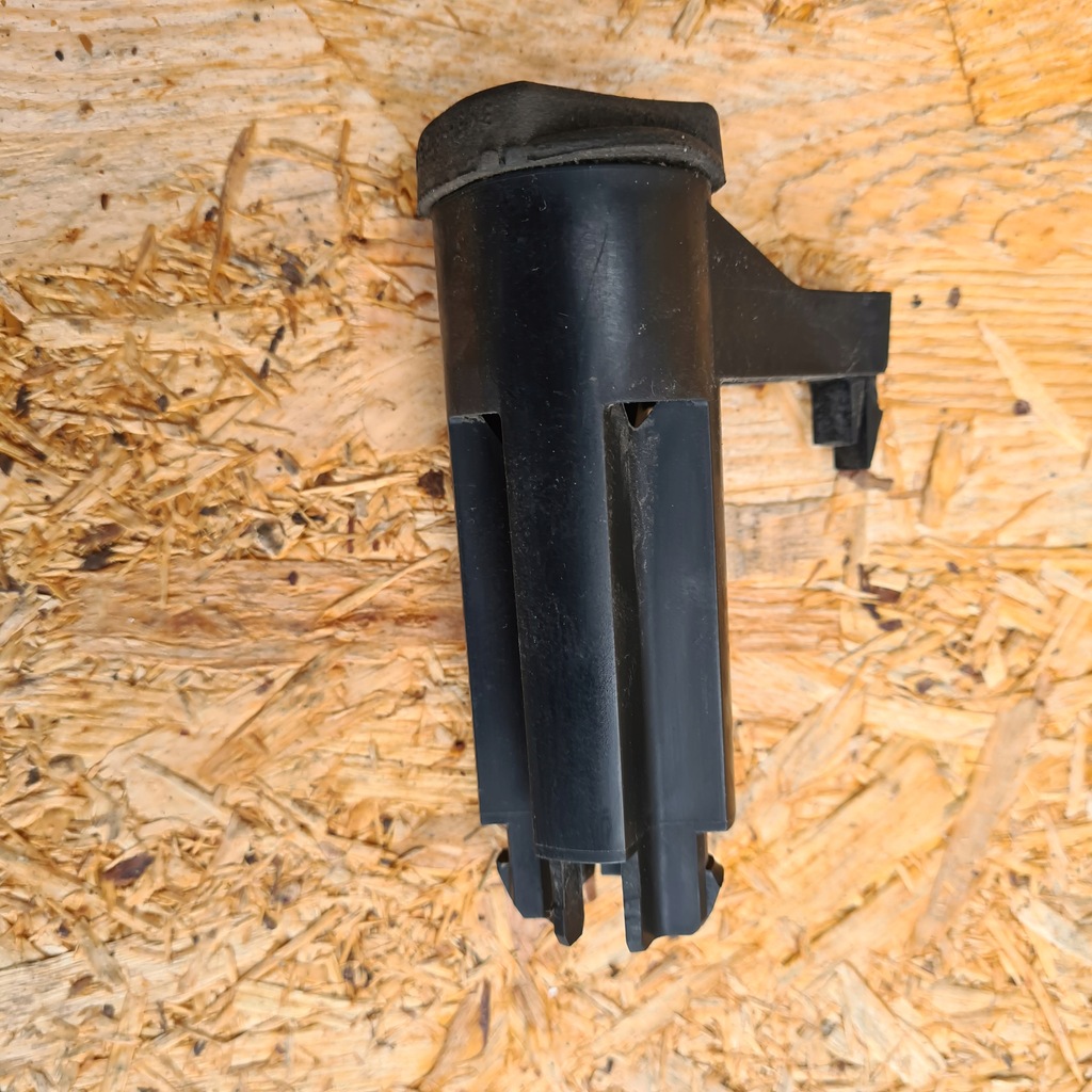 фото №1, Ford focus mk3 10-18r кронштейн радіатора