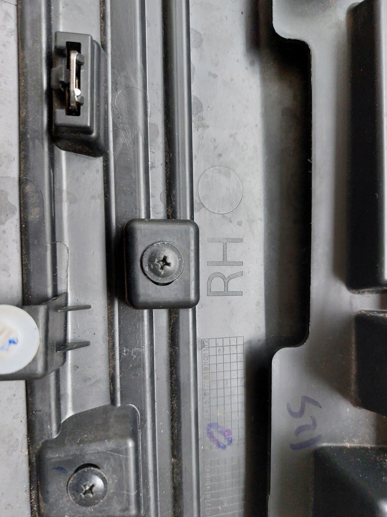 фото №4, Молдинг renault megane iv 828769780r дверь