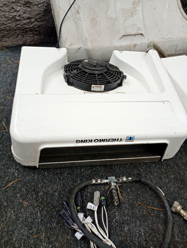 Агрегат радиаторный thermo king v200 max Оригинал