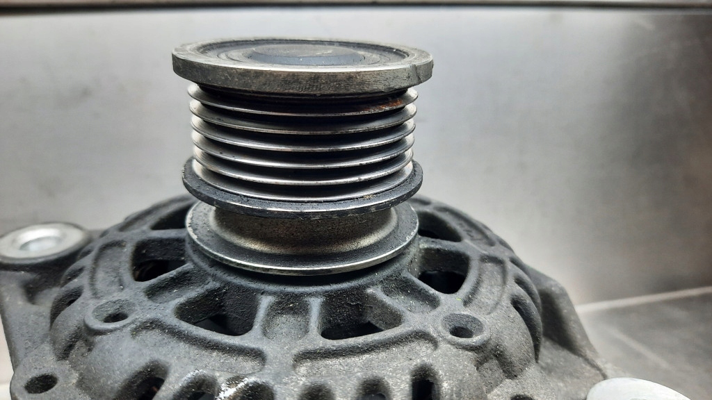 фото №5, Генератор opel astra j insignia a 2.0 cdti 13502585