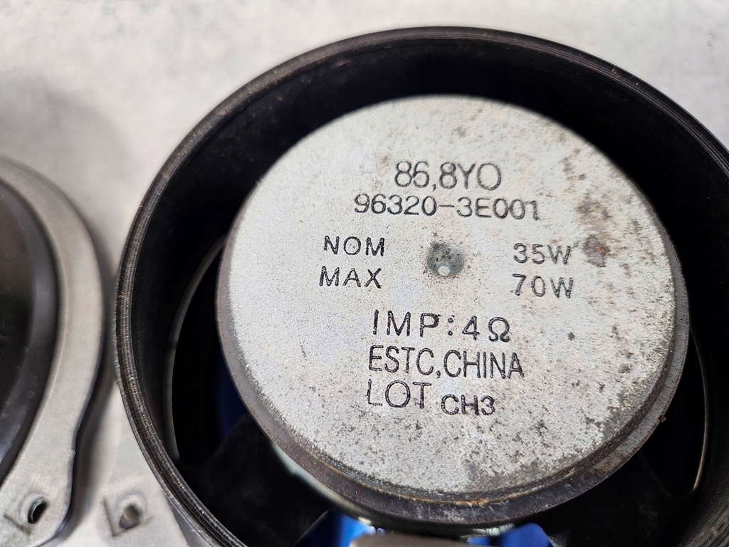 фото №7, Динамик w дверь перед kia sorento i lift 07-09