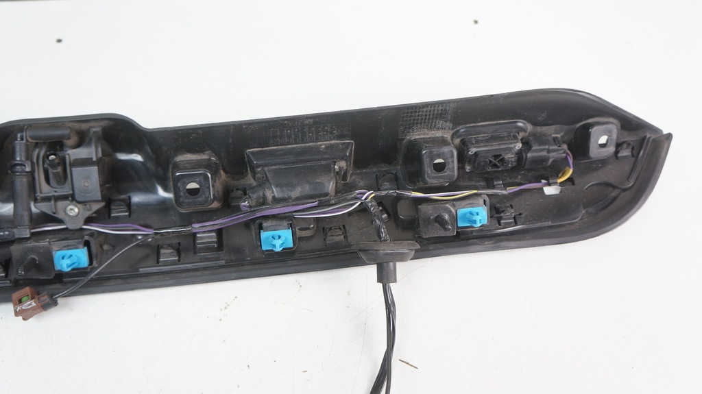 фото №11, Ford explorer накладка задняя камера mb5b-s42509