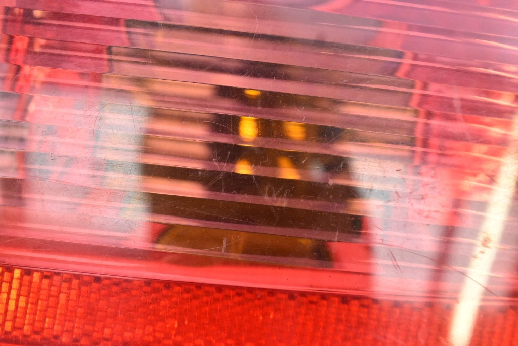 фото №11, Лампа права задня задня peugeot 307 5d hb 01-05