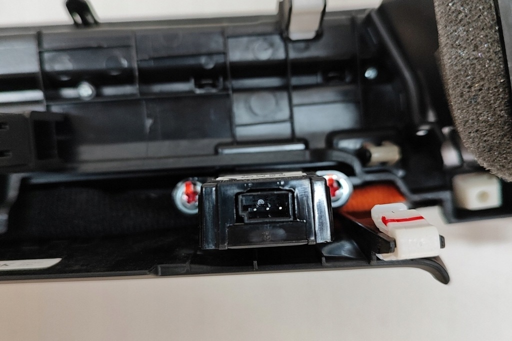 фото №7, Kia ev6 cv приборная панель приборная правое отверстия вентиляционные 97401-cv000 2022 lhd