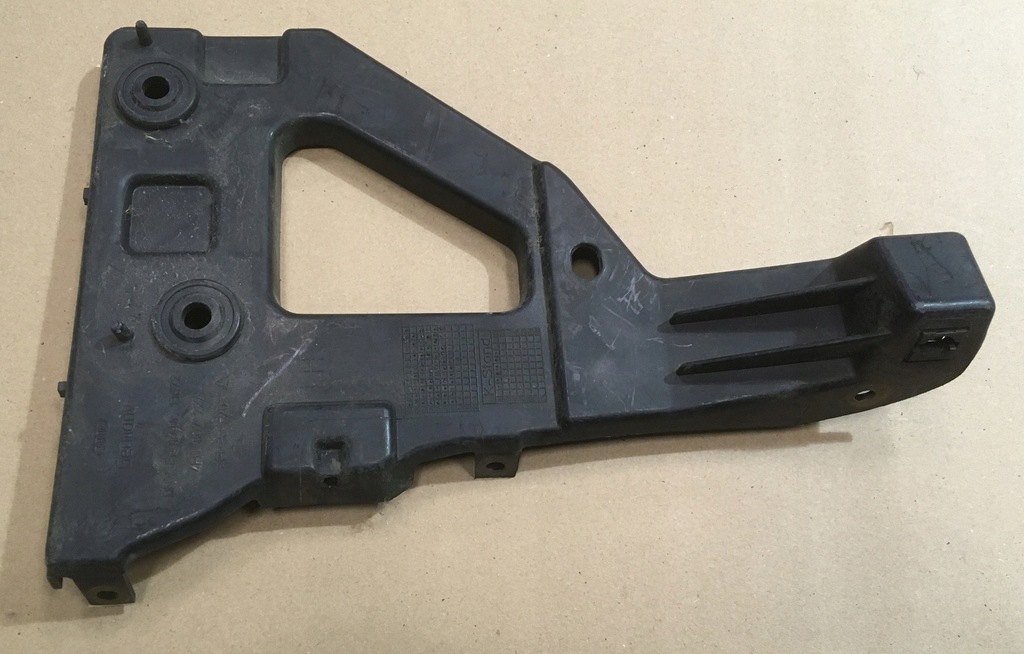 фото №13, Направляющая направляющая бампера audi a6 c6 4f0807227 aso