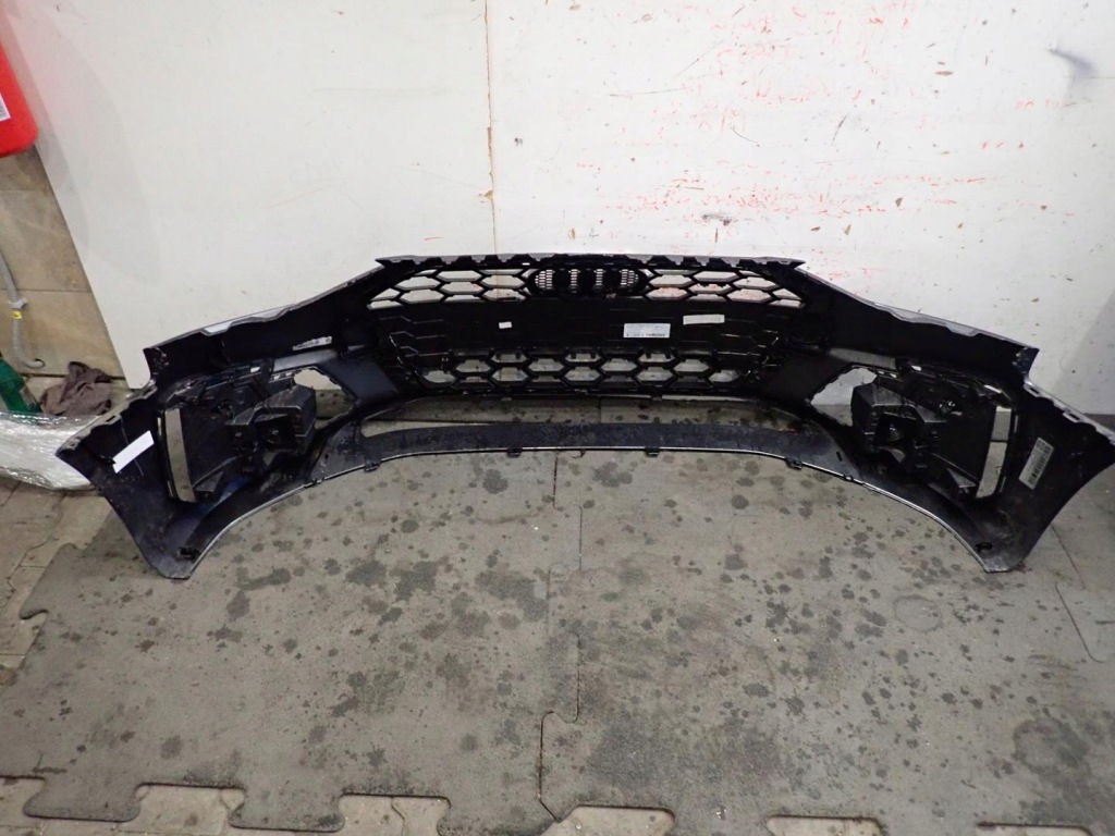 Бампер перед передній audi a4 b9 рестайлінг  2019- s-line Зі Шроту