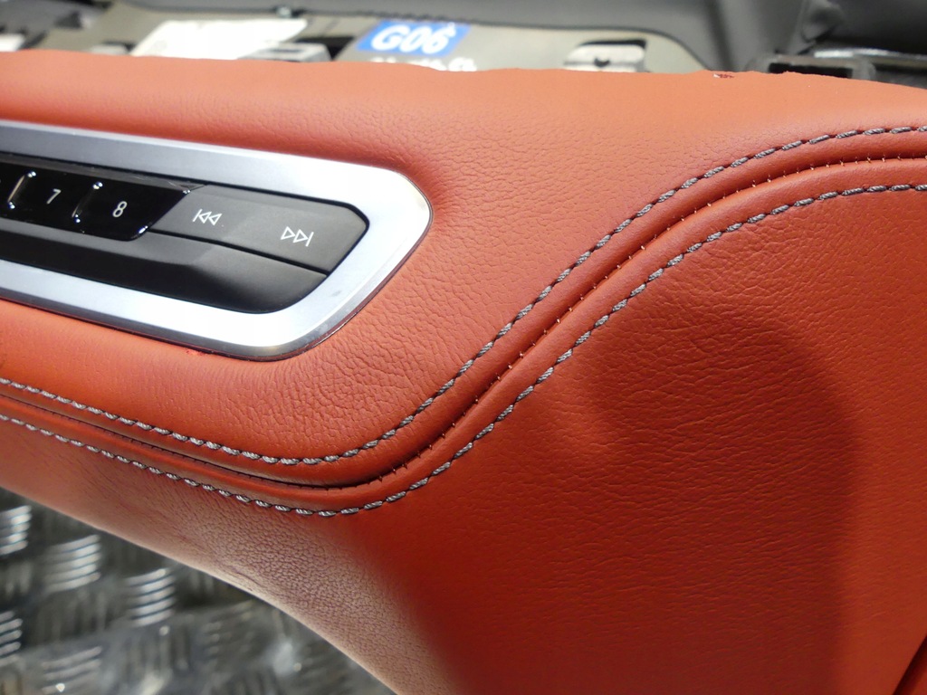 фото №12, Bmw g05 g06 g07 f95 f96 панель приладів приладова консоль sakhir orange merino soft