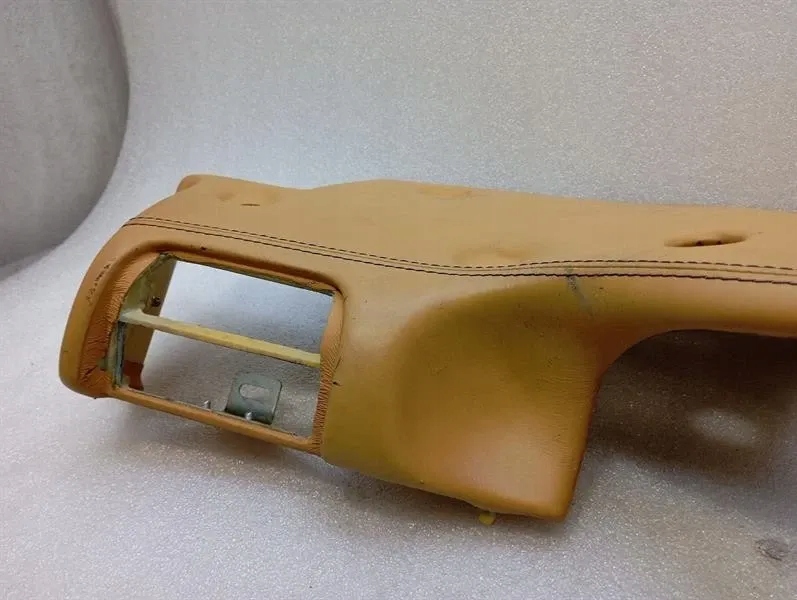 Панель приладів приладова ferrari 360 f131 655356 rhd нижня Оригінал