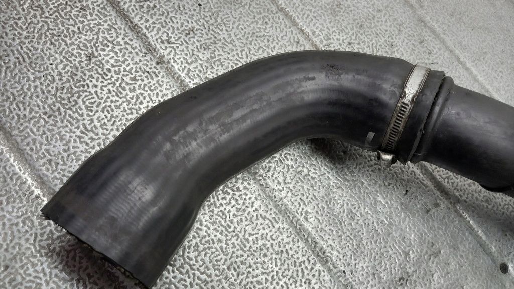 фото №6, Труба інтеркулер volvo v40 s40 1.9d 30621301