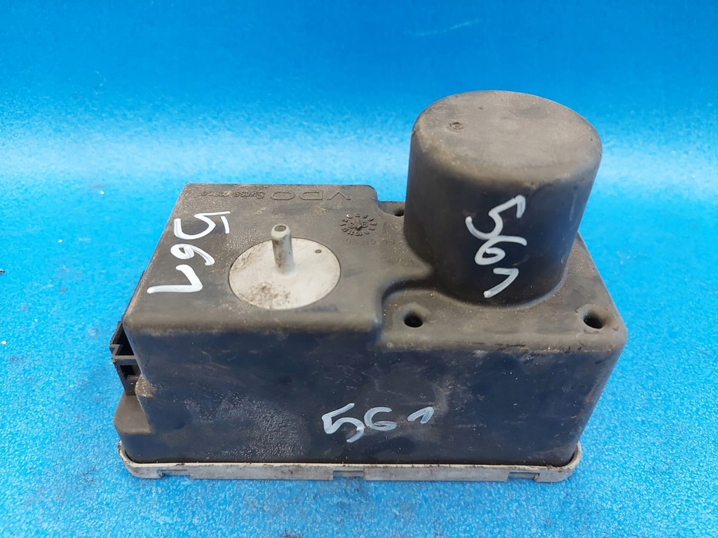 фото №1, Golf 3 1h0962257 помпа центрального замка