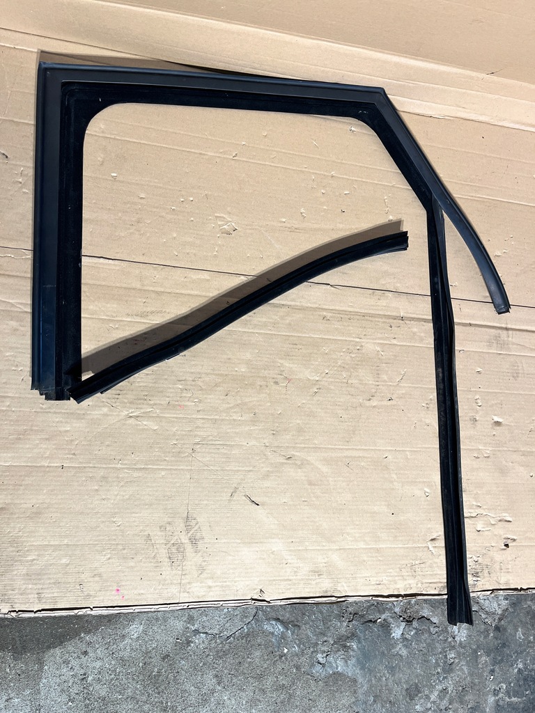 фото №1, 98 opel meriva b рамка прокладка двері задня задня ліва