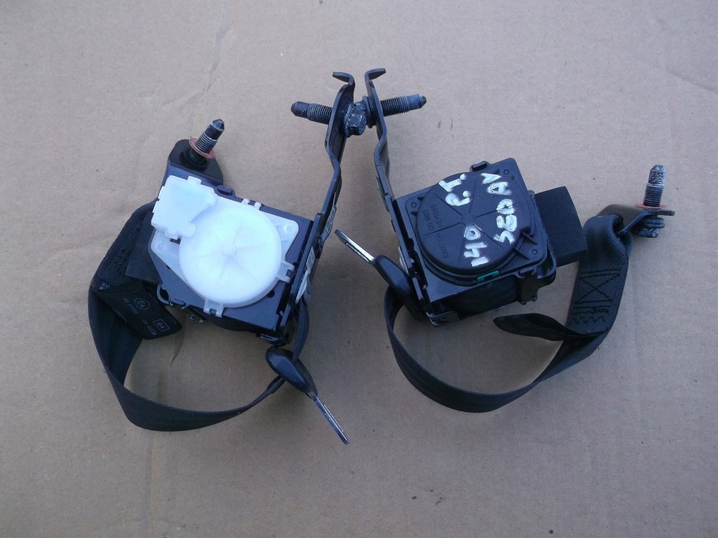 фото №3, Hyundai i40 sedan pas безопасности задняя