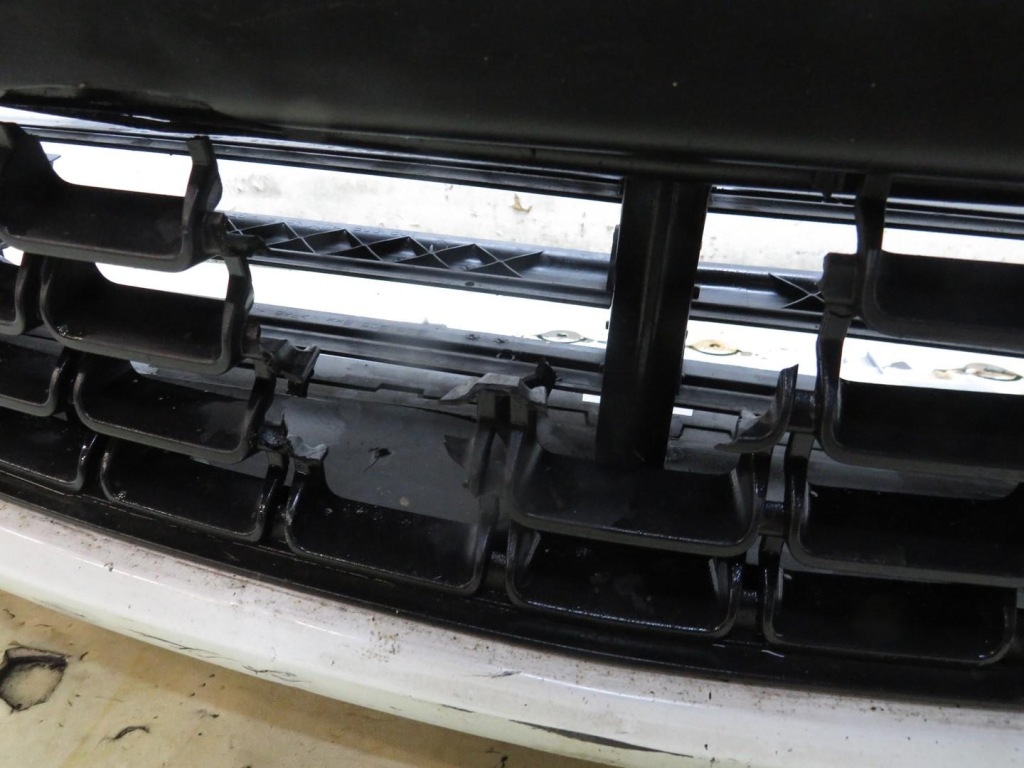 фото №10, Бампер перед комплект pdc z40r zafira c 002964