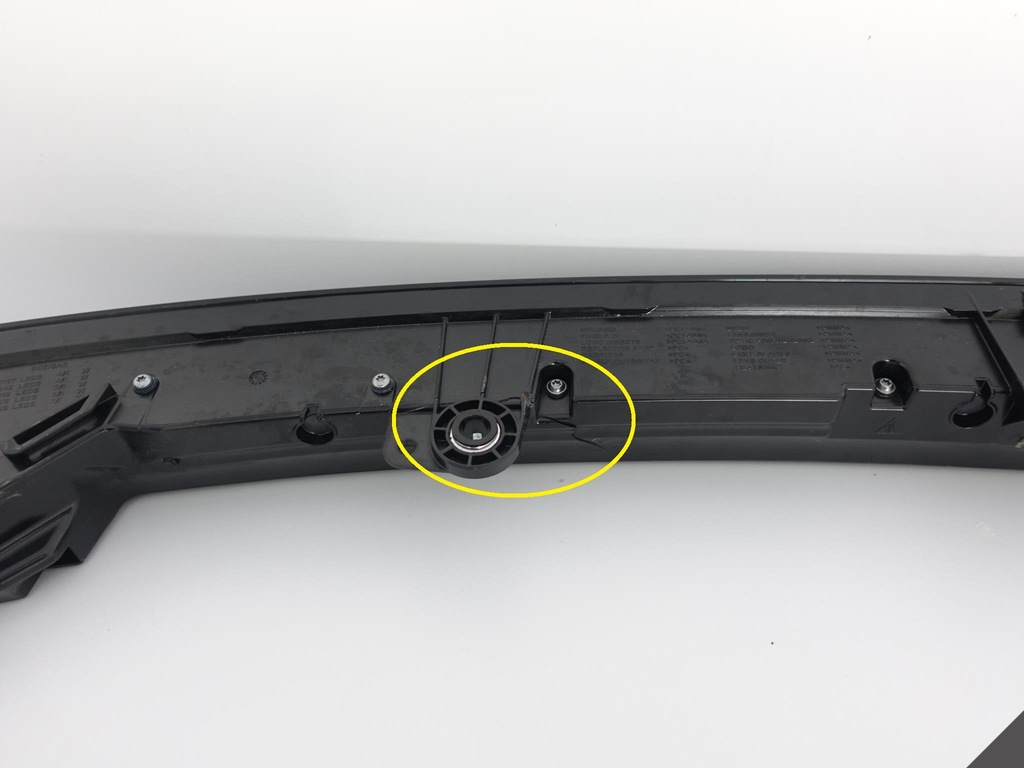 фото №10, Porsche taycan 9j1 лампа накладка led задня europa